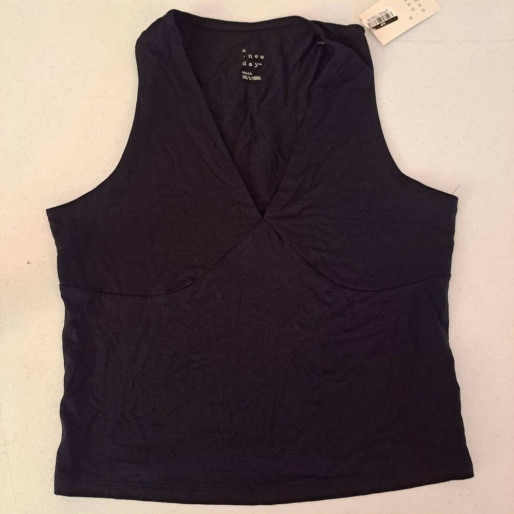 A‎ New Day Tank Top Womens Small Black NEW V-Neck Sleeveless Seamed 1286-096